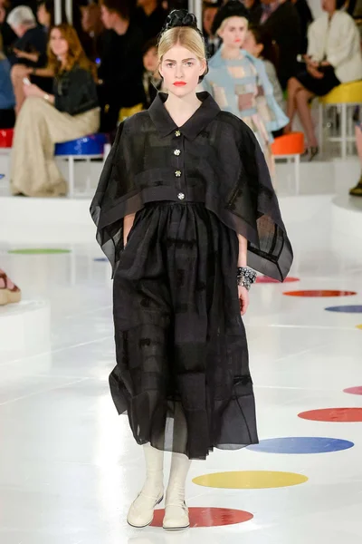 Look 92